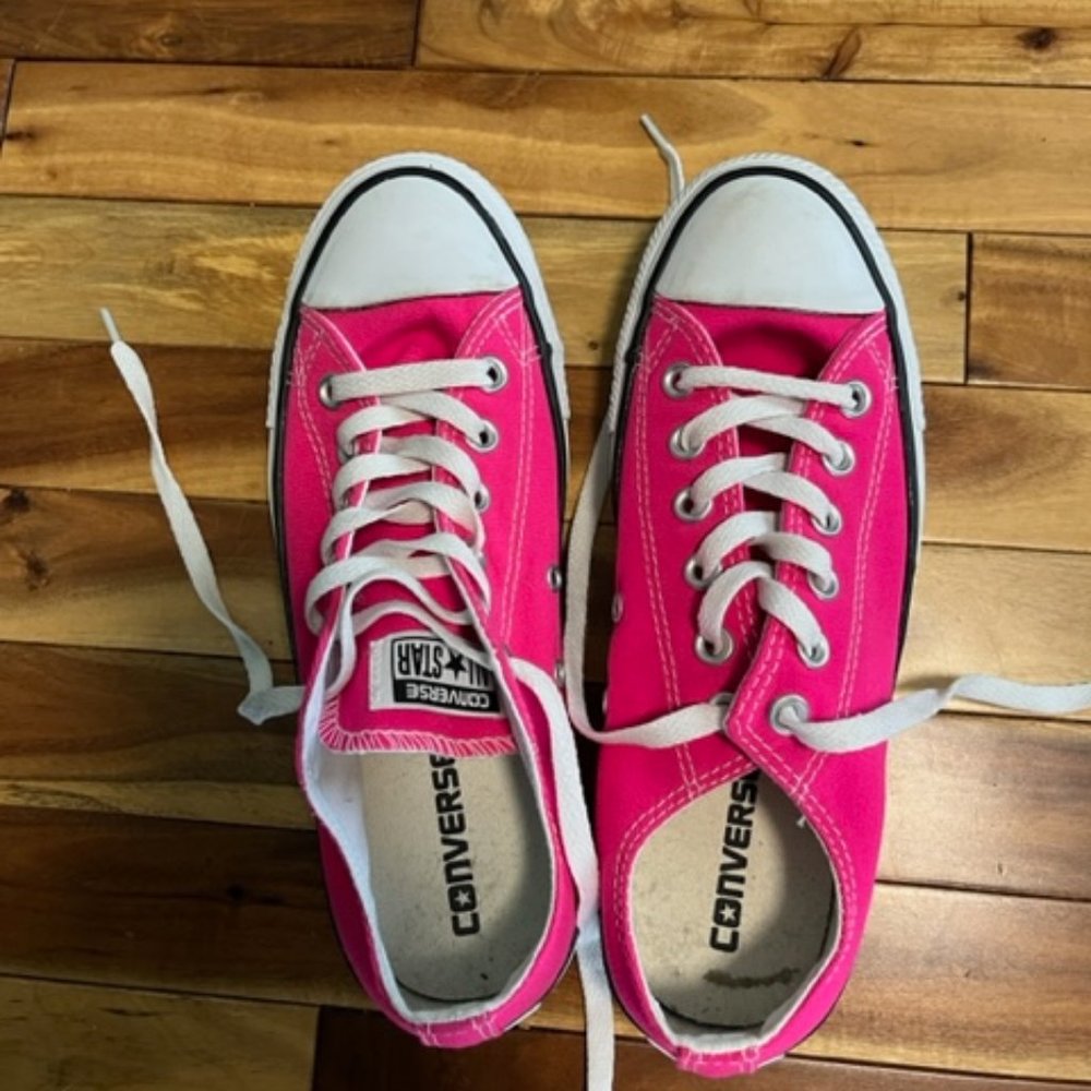 Converse - Chuck Taylor All Star Classic Size 8